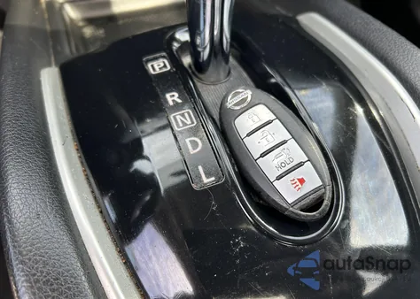 2016 Nissan Rogue Sl z USA, uszkodzony, nr VIN 5N1AT2MV5GC916769